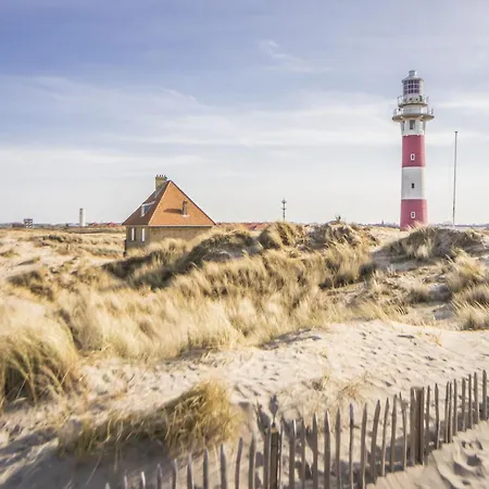 Seaside Getaway W Balcony * Nieuwpoort
