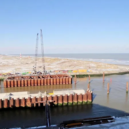 Lägenhet Seaside Getaway W Balcony