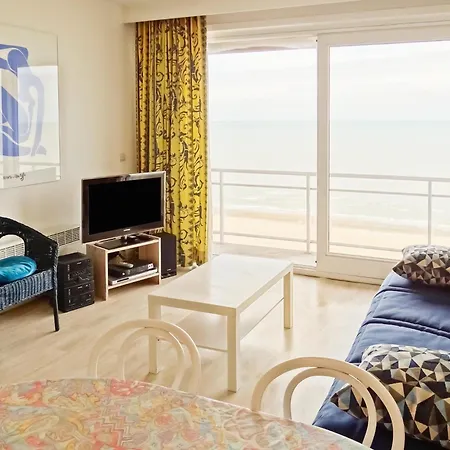 Apartment Seaside Getaway W Balcony *
